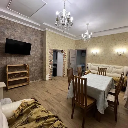 Femily Haven 5-room